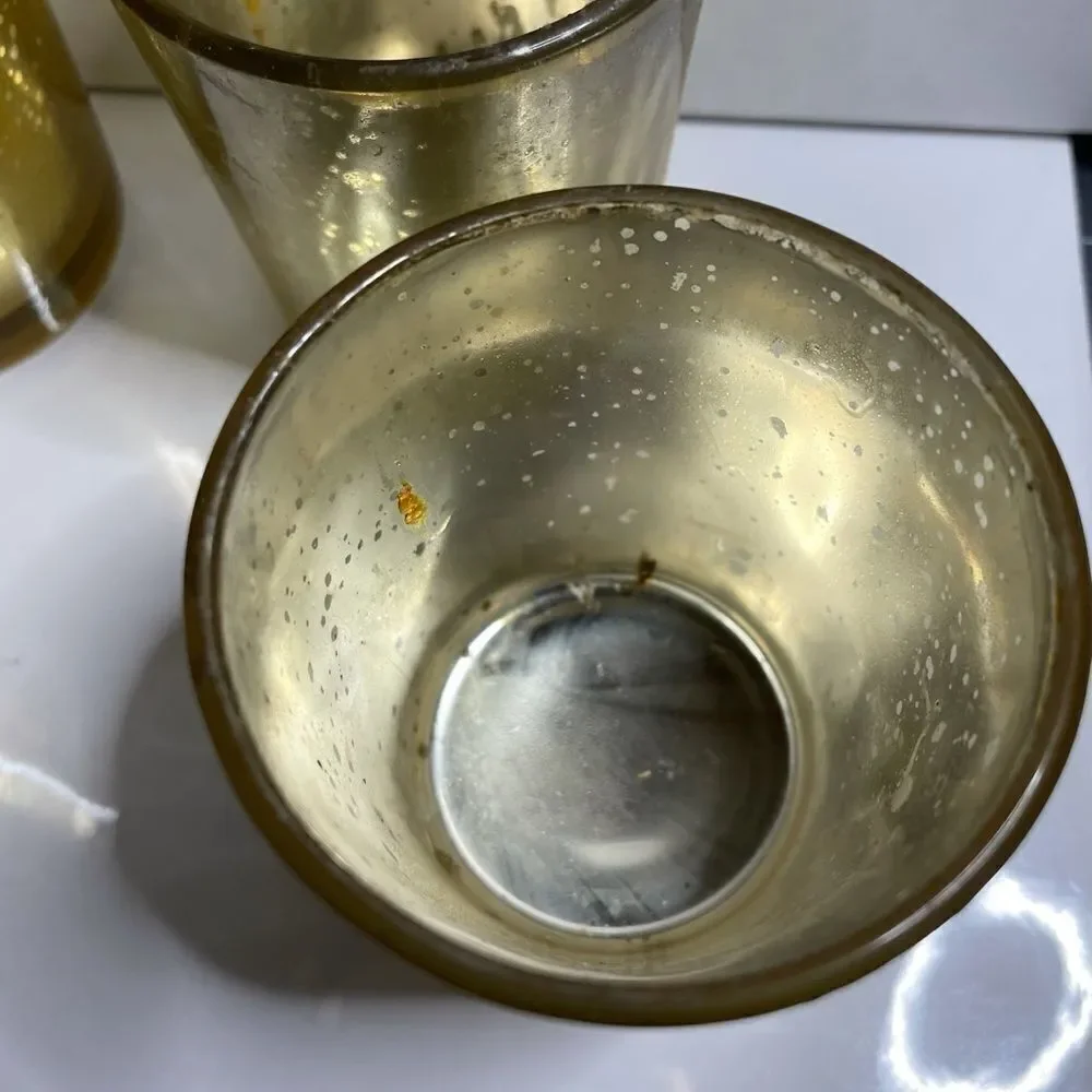GOLDTONE VOTIVE CANDLES SET OF 4‎